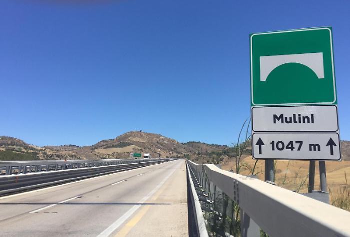 VIADOTTO-MULINI-CARREGGIATA