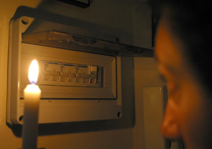 Blackout a Palermo, scatta la diffida a E-Distribuzione: azione legale del Comitato Addaura tra notti in auto e danni alle imprese