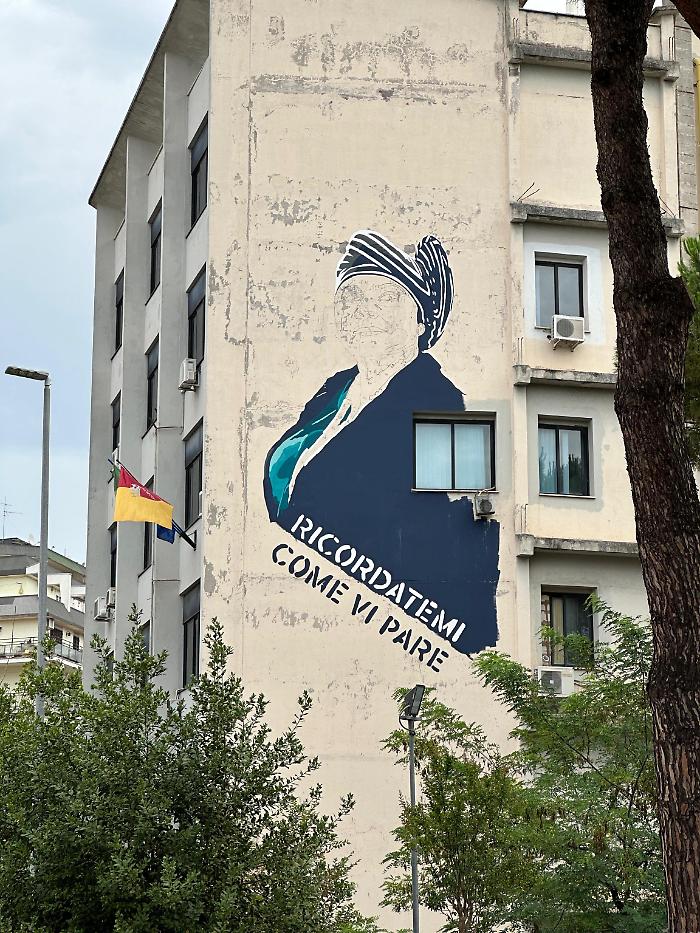 1720353003_5c75547bc39f1bc43f58