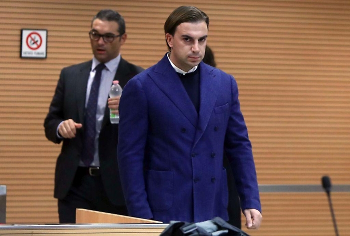 1720717022_0b401d53cefbd13c66c2