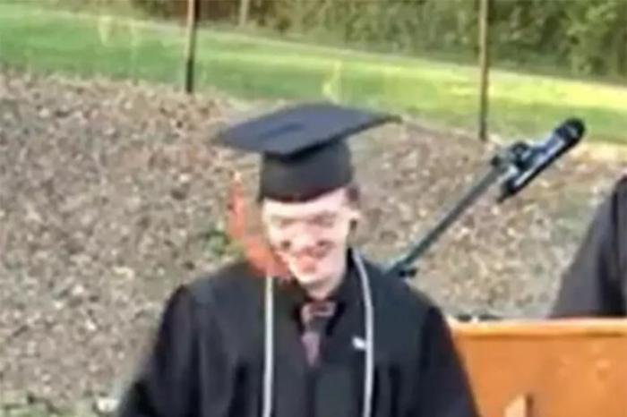 4b5916f5ddcd3d35510c3e8ceafa01a6