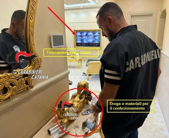 Foto arresto Fontanarossa loghi