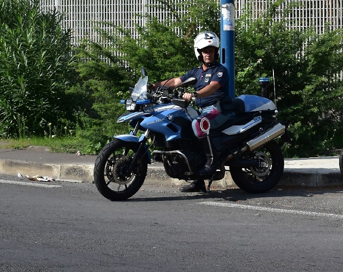 PUGNO DURO CONTRO IL FENOMENO DEI PARCHEGGIATORI ABUSIVI, SANZIONATI TRE PREGIUDICATI