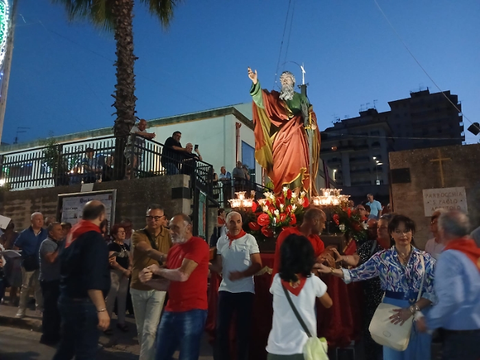 San Paolo 2024 l'uscita dalla parrocchia