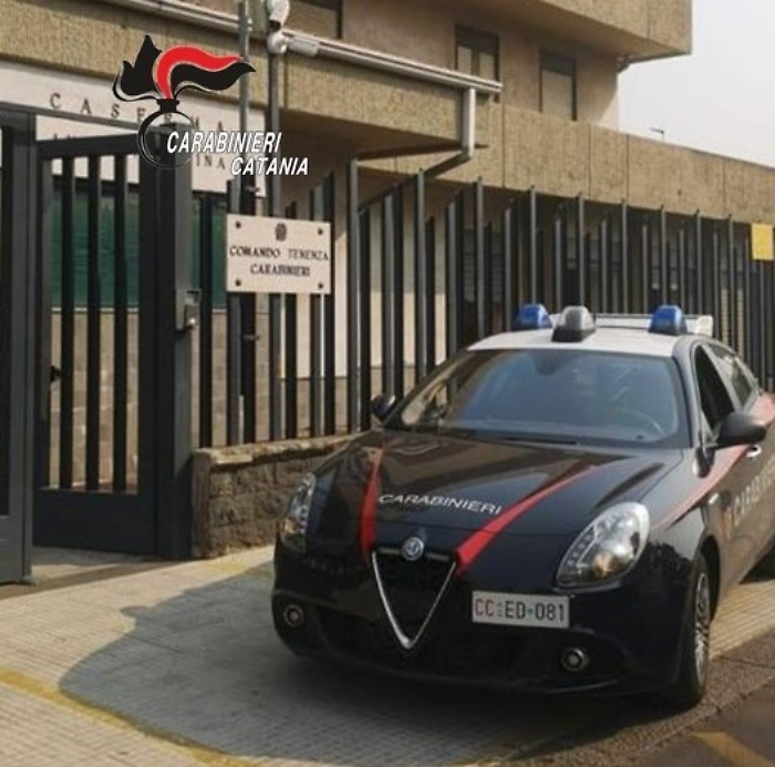 Auto carabinieri