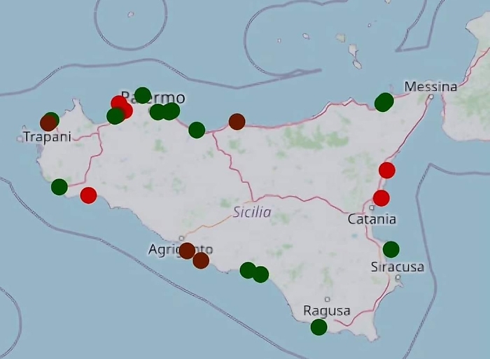 sicilia acqua inquinata a mare