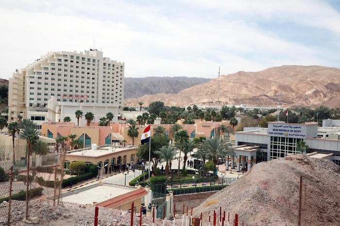 1725036303_1126c1fc42c28abf70a6