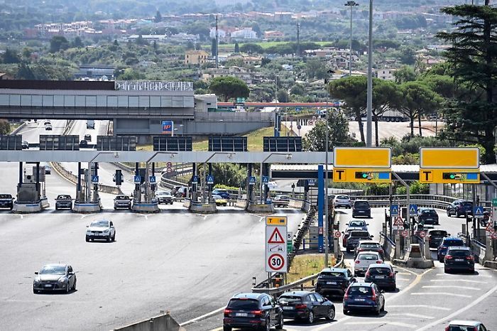 77f0955f45cd83e92de651b13d3c715d