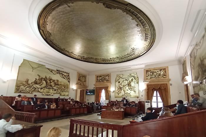 Aula consiliare palazzo degli elefanti Catania