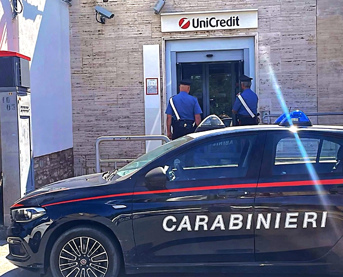 Tentato colpo in banca a Terme Vigliatore
