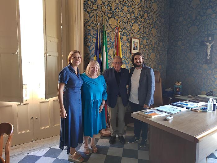 Foto Dirigente Scolastica Di Guardo