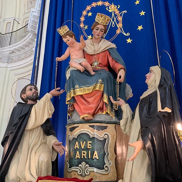 Il simulacro della Madonna del Rosario Pozzallo