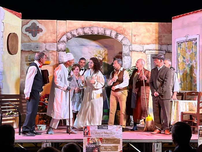 L'esibizione de I picciuotti ri l'oratorio