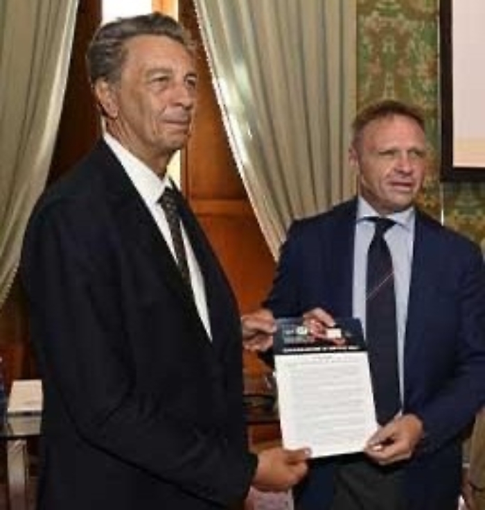 R.G7.CARTA DI ORTIGIA.FOTO BALDRIGHI e LOLLOBRICITA