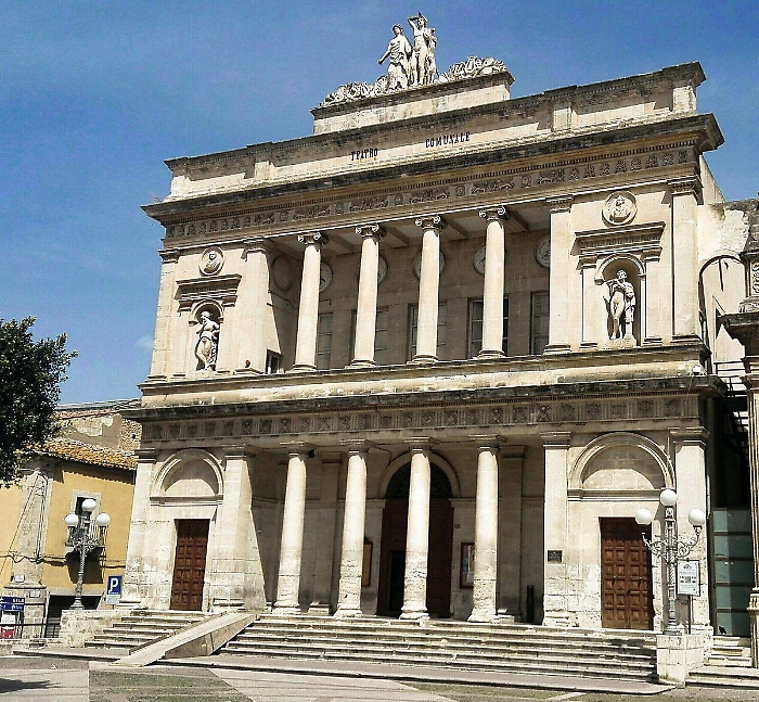 Vittoria_Teatro_Comunale