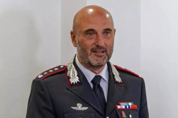 a805b75a3f80d3b6c9562f430d2d04fa