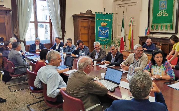 comune riunione IBLEA ACQUE (1)