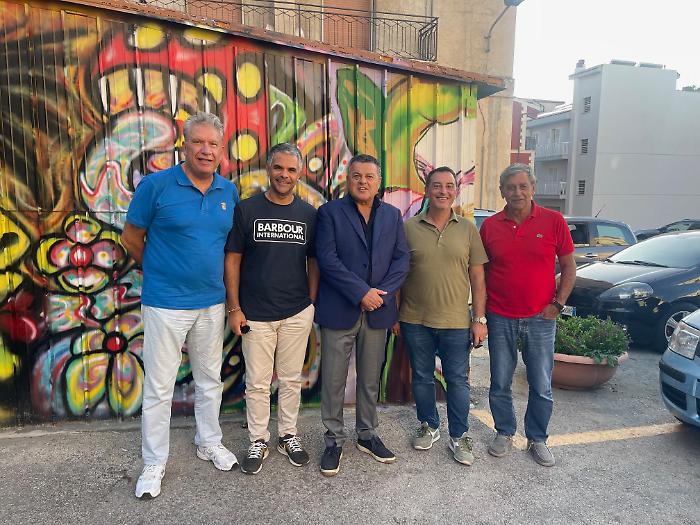 consegna isola ecologica via Arcieri