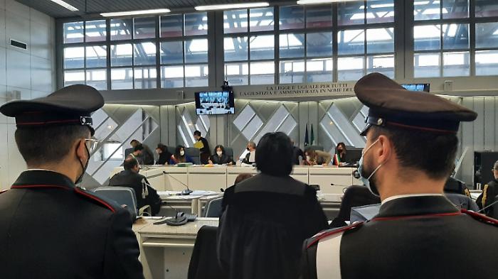 1727871979_027152f9efd55d5188f1