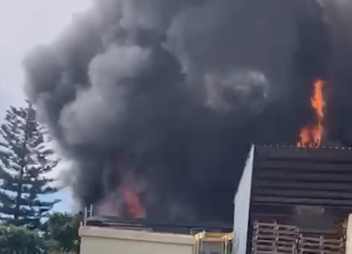 Incendio magazzino 2