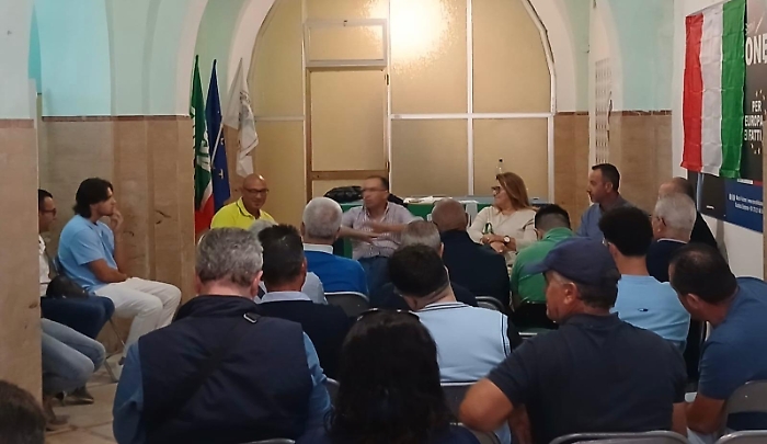 L'incontro nella sede di Forza Italia a Vittoria