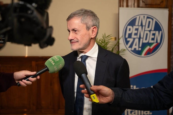 Gianni Alemanno, fondatore di "Indipendenza"