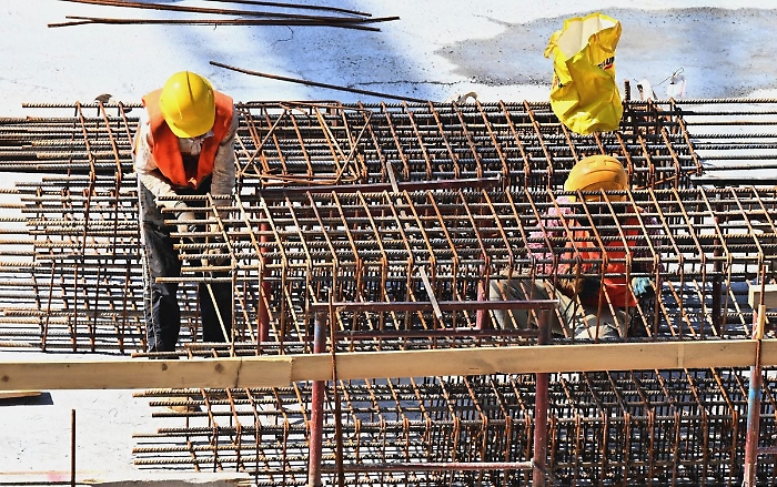 Lavoro, allerta caldo per gli edili nei cantieri