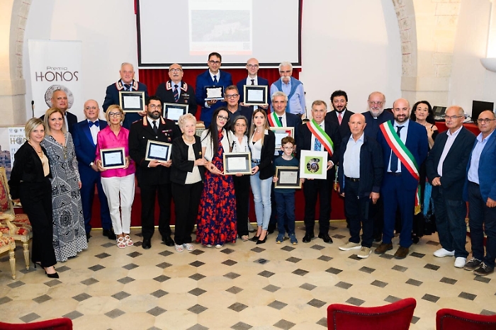 d4ff4b71-fc51-4baa-94eb-0bb7a4d92793