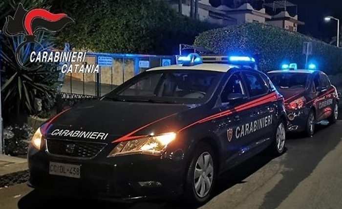 Auto carabinieri