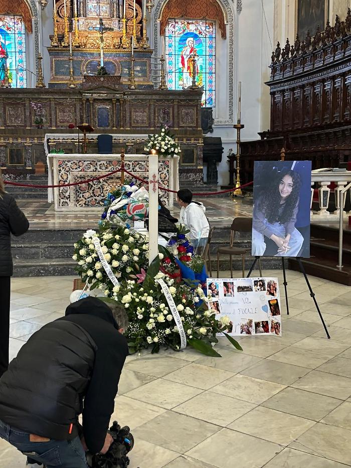 1731688802_036cd38ce85873faa393