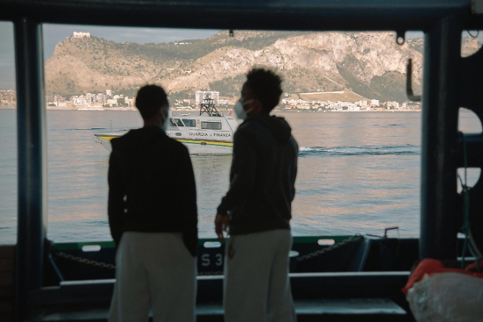 1732616729_80cbbaba1930132940f4