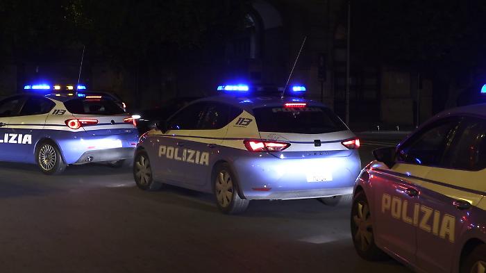 Palermo, inseguito e ferito a colpi di pistola nella zona di Belmonte Chiavelli: 17enne operato al Civico