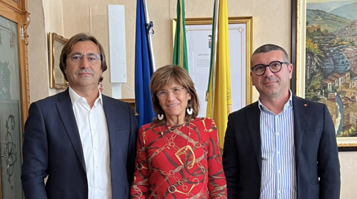 Rosso Valenti Roccuzzo