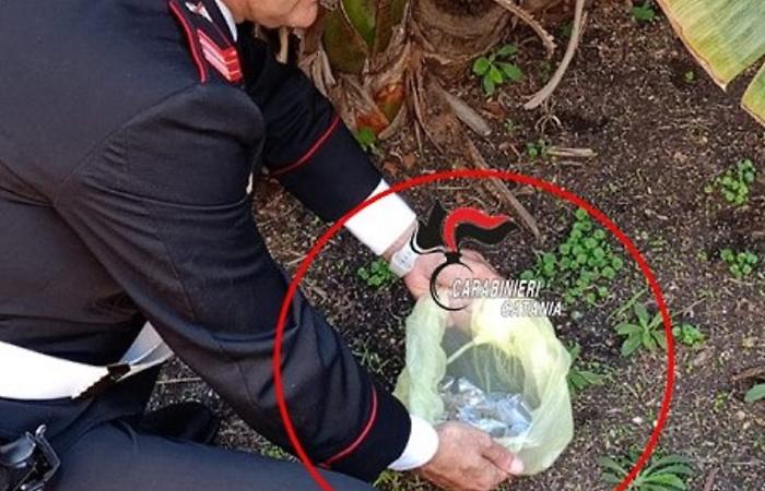 Minorenne arrestato ad Aci Catena per spaccio di droga