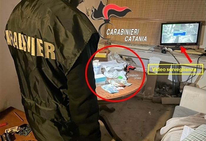 foto 2 arresti spaccio Fontanarossa