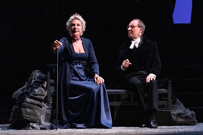 ph &copy; rosellina garbo