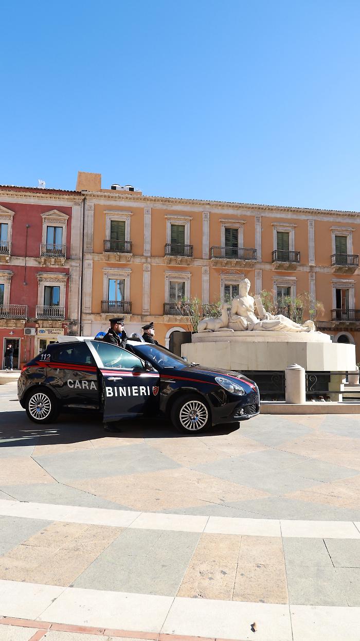 pattuglia comiso Cc