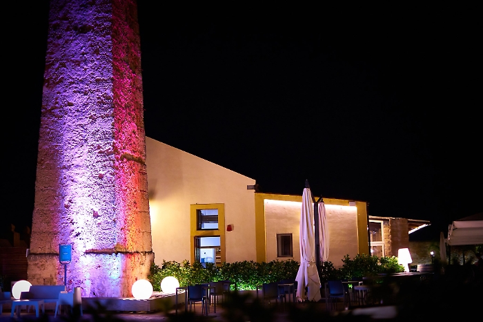 La Bracieria a Palermo, un fulmine colpisce la torre