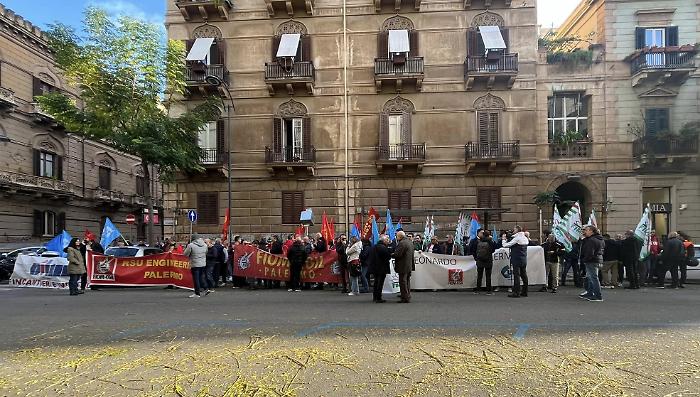 metalmeccanici protesta palermo