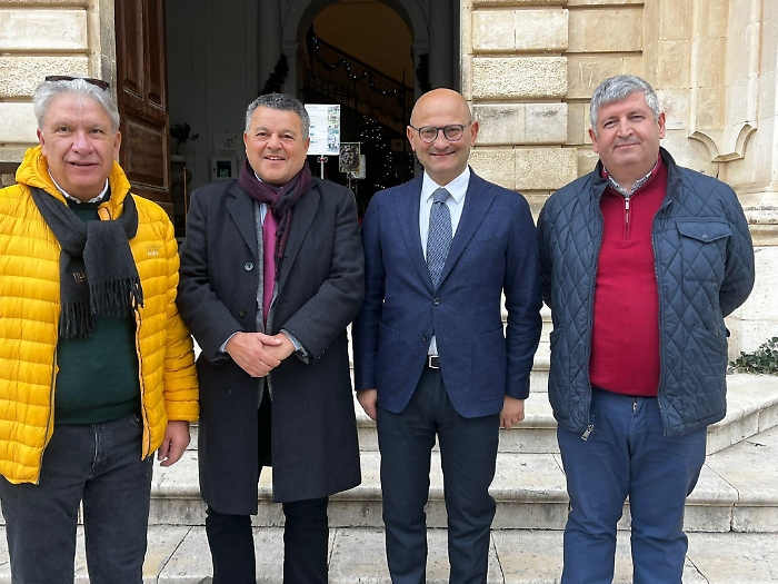 saluto questore Trombadore Scicli