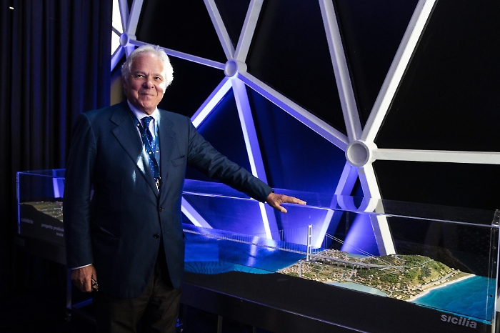 Salvini, puntiamo a cantieri per il Ponte nell'estate 2024