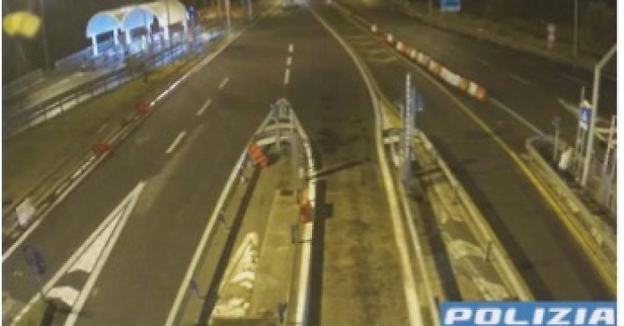 1737195302_2f5d97090eb9081bbd4a