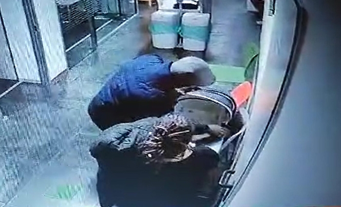 1737498902_1c51e55946b4e473f9f5