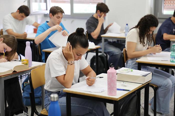 1738164985_ed7e6180bee7cef7c80b