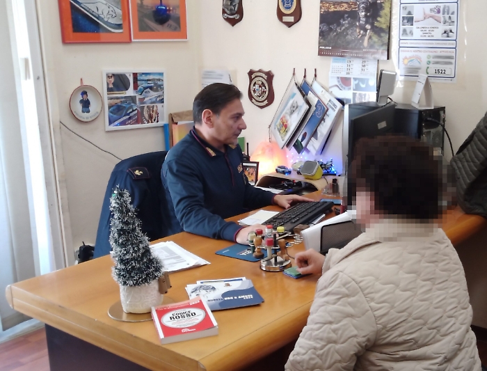 46ENNE ACESE ARRESTATO DALLA POLIZIA DI STATO PER VIOLENZA SESSUALE E MALTRATTAMENTI NEI CONFRONTI DELL&rsquo;EX COMPAGNA