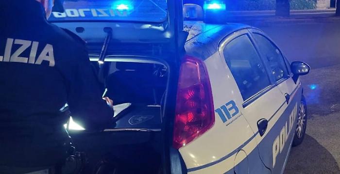 Parcheggiatore abusivo e pregiudicato arrestato per estorsione e maltrattamenti in famiglia