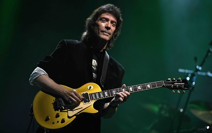 Steve Hackett_ ph Lee Millward (1)