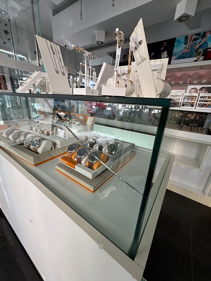 WhatsApp Image 2025-01-05 at 12.39.37 (1)