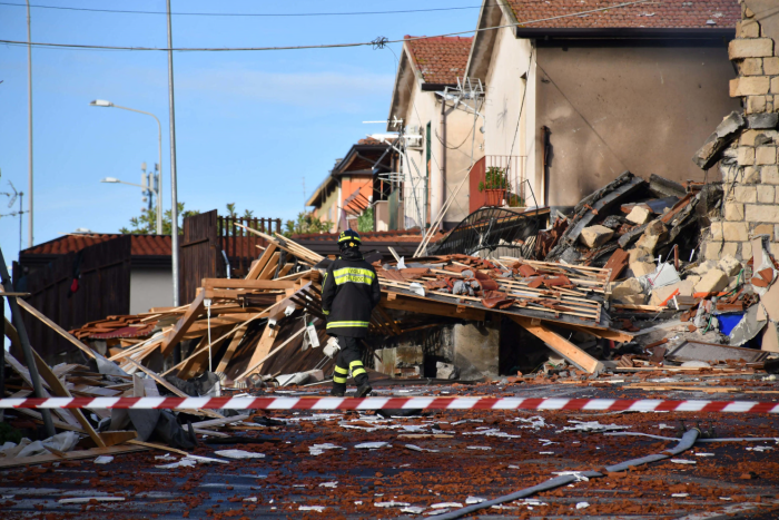 Esplosione per fuga di gas a San Giovanni Galermo
