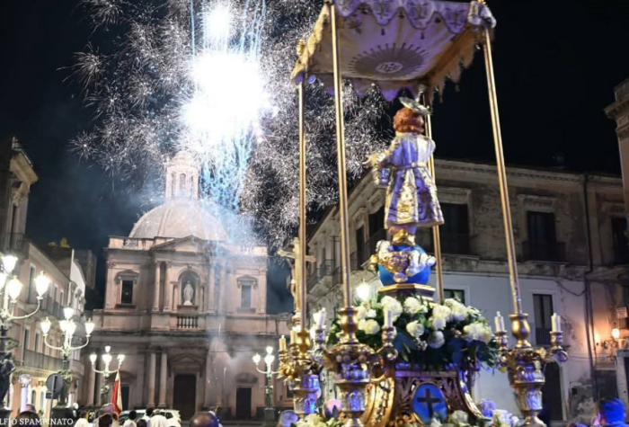 patern&ograve; processione